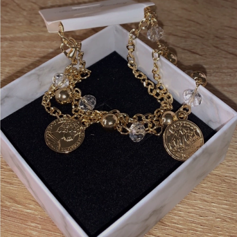 Gold bangle bracelet